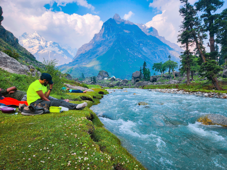 Complete Travel Guide to Dhanaulti